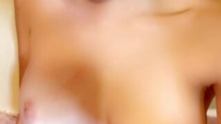 Yumii Bunni / Yumiibunni Onlyfans nude video is so hot!!!