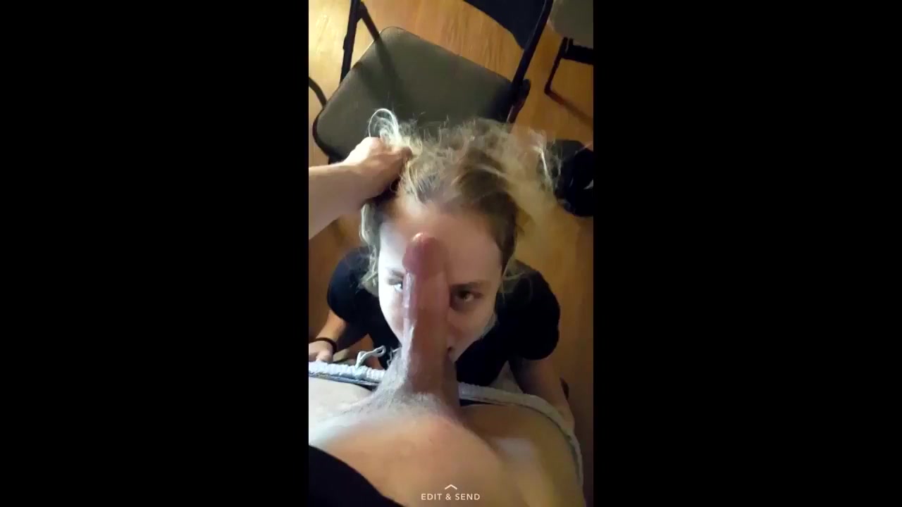 Youtuber LeafyIsHere Exposed Sex Tape With His Girlfriend