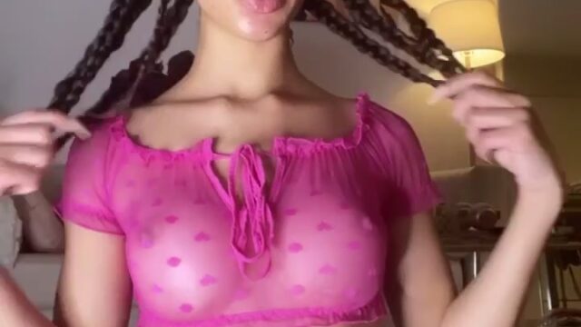 Lala Baptiste / Onlylalatheislandgal Nude Showing Huge Breasts