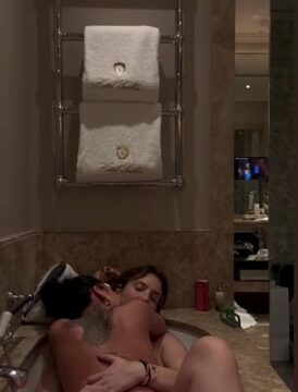 Lexi Cayla Aka Lexicgoldberg Lesbian Sex Tape In Bathtub