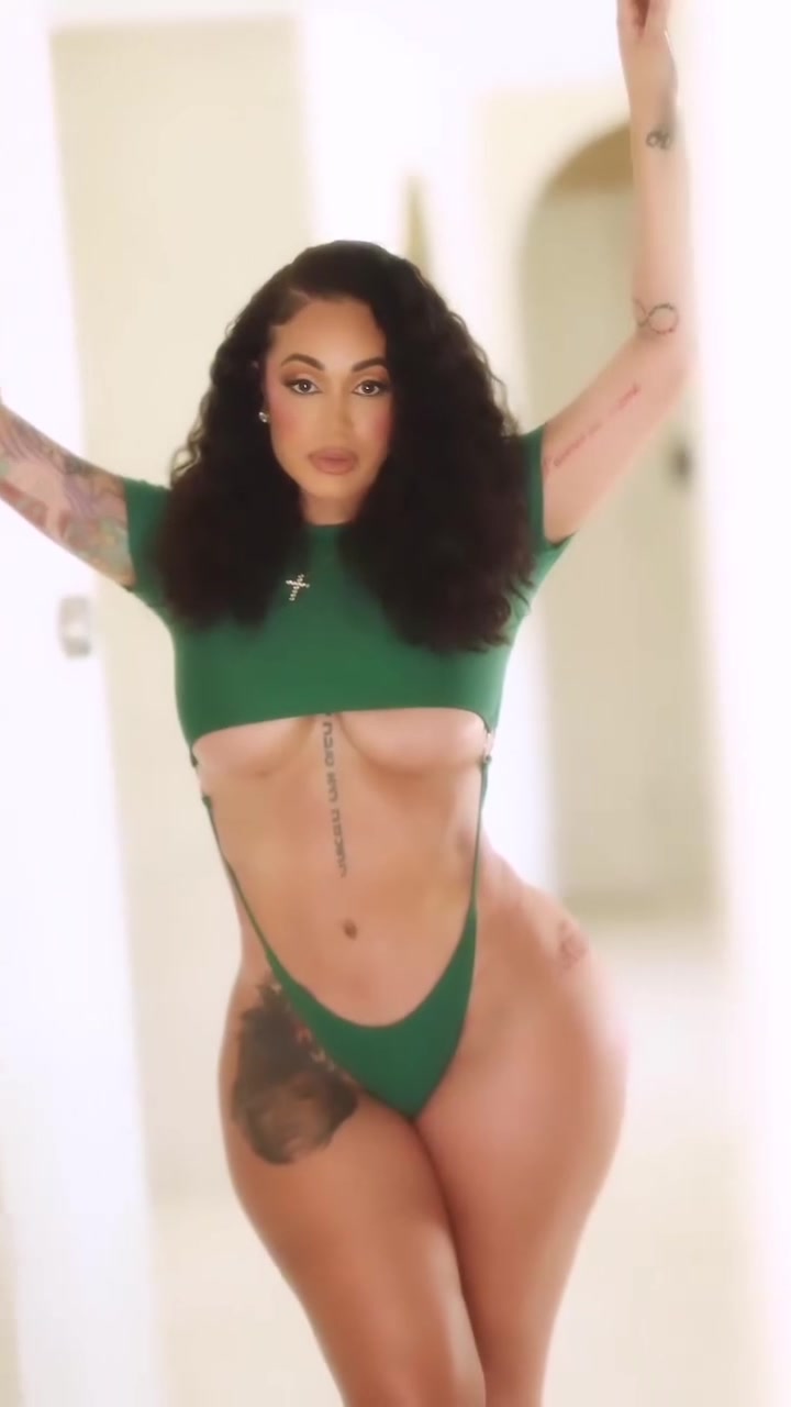 Telli Swift Onlyfans New Porn Video Hot Trending